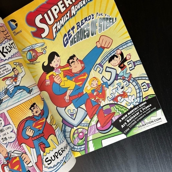 Green Lantern Young Justice
DC Comics - Picture 7 of 10